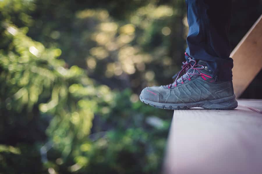 Queenstown: 1-Hour Zipline Tour with 2-Lines & 21-Meter Drop - Safety without losing the fun