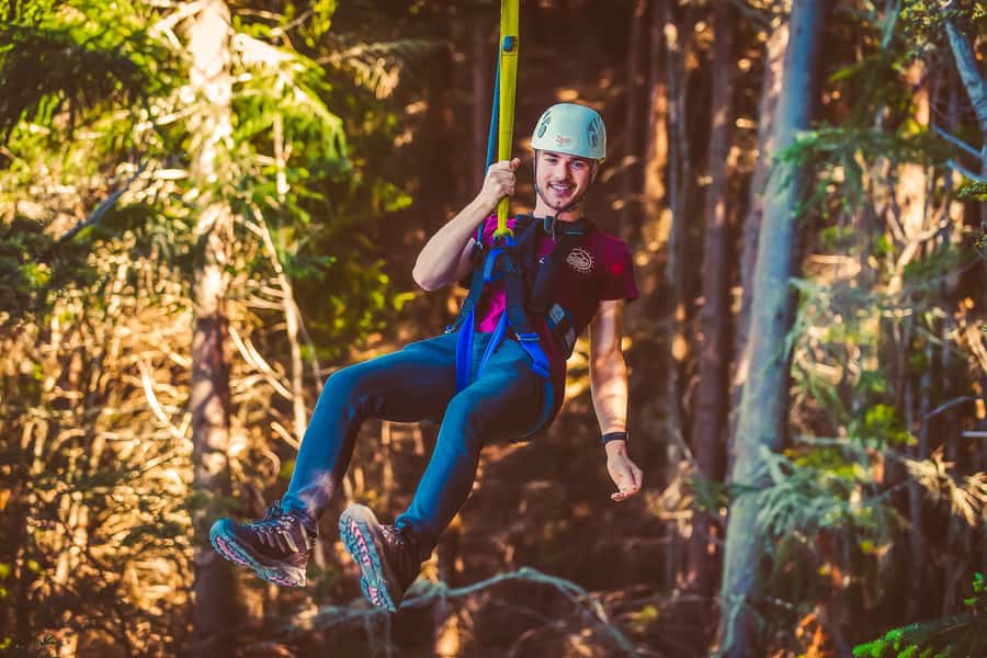 Queenstown: 2-Hour Zipline Tour with 4-Lines - The first two lines ease you into the air