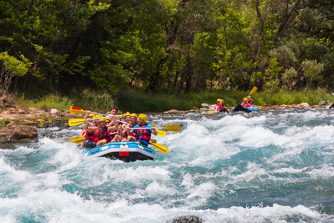 Rafting at Koprulu Canyon with Zipline Incl. Lunch f/Kemer - What the guide and equipment add to the value