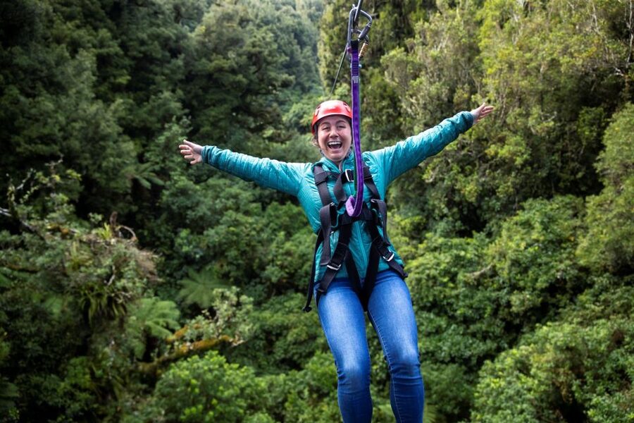 Rotorua: 6 Ziplines, Swing-Bridges & Wildlife Encounters - Safety without draining the fun