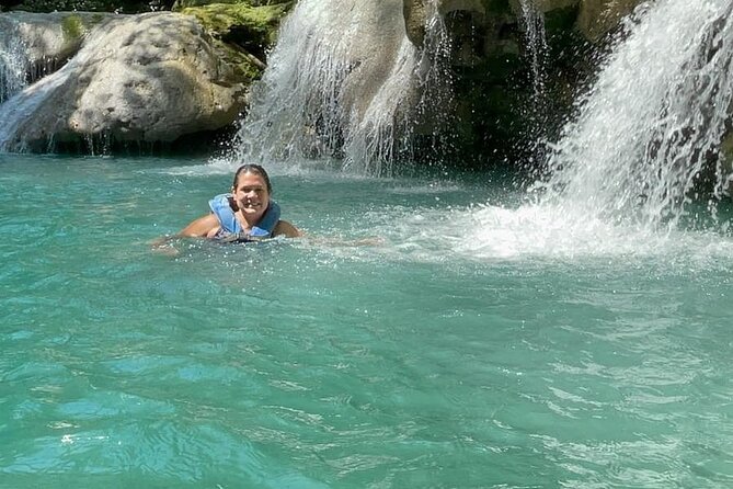 Secret Falls Blue Hole And zipline Adventure from Ocho Rios - Why the Private Format Matters