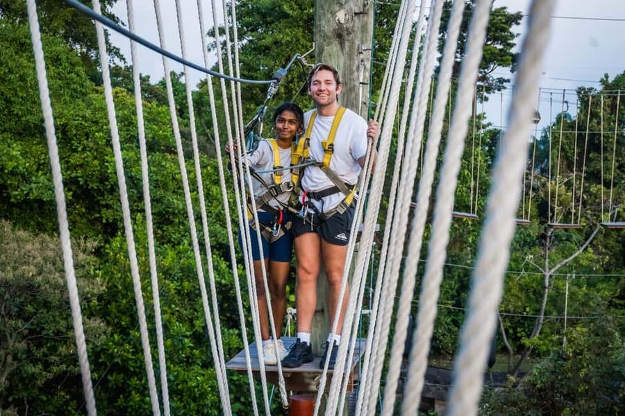 Singapore: Mega Adventure Zipline - MegaBounce on the Siloso beachfront