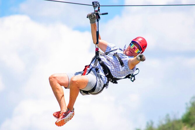 The EDGE: Zip Line Tour - Ten lines that build your confidence