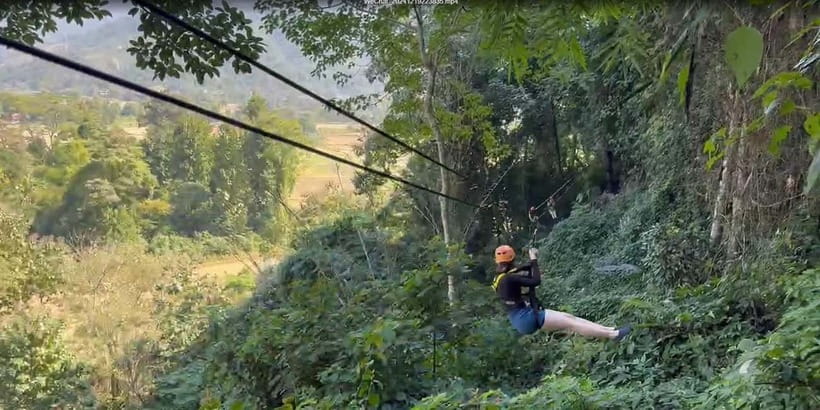 Vang Vieng: Hot Air Balloon,Kayak,Zipline,Blue lagoon1 Tour - Tham Chang Cave and the underwater section