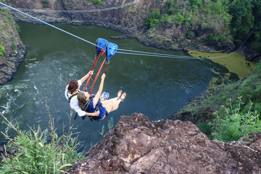 Victoria Falls: Zipline Experience with Transfers - What the 120-meter height feels like