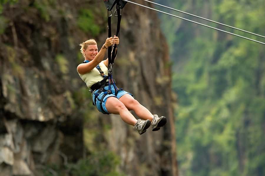 Victoria Falls: Zipline Experience with Transfers - Who will enjoy this most