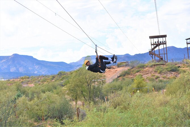 Zip Line Tour at Out of Africa Wildlife Park in Sedona,Camp Verde - Is the tour friendly to nervous beginners?