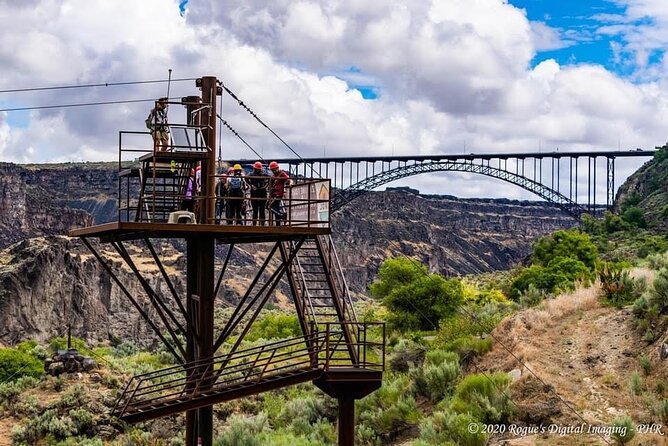 Zipline Adventure in the Snake River Canyon - Four lines above the Snake River Canyon