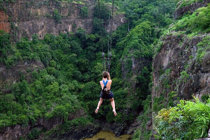 Zipline (Zimbabwe) - Pickup is convenient, but confirm it carefully